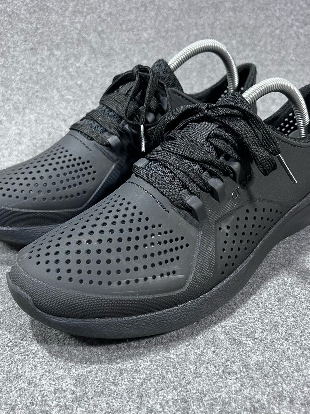 Crocs Lite Ride Pacer Mens Sz 8 Black Sneakers Casual Lace Up Perforated 204967